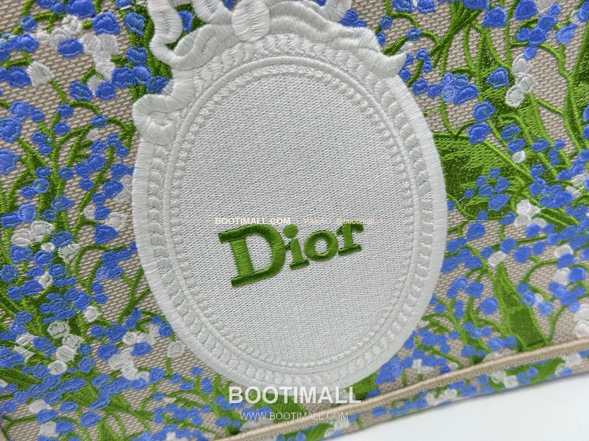 디올 JWA 캔버스 북토트 리프미러 스몰 토트백 Dior JWA Canvas Book Tote Leaf Mirror Small Tote Bag 8835 26cm 5