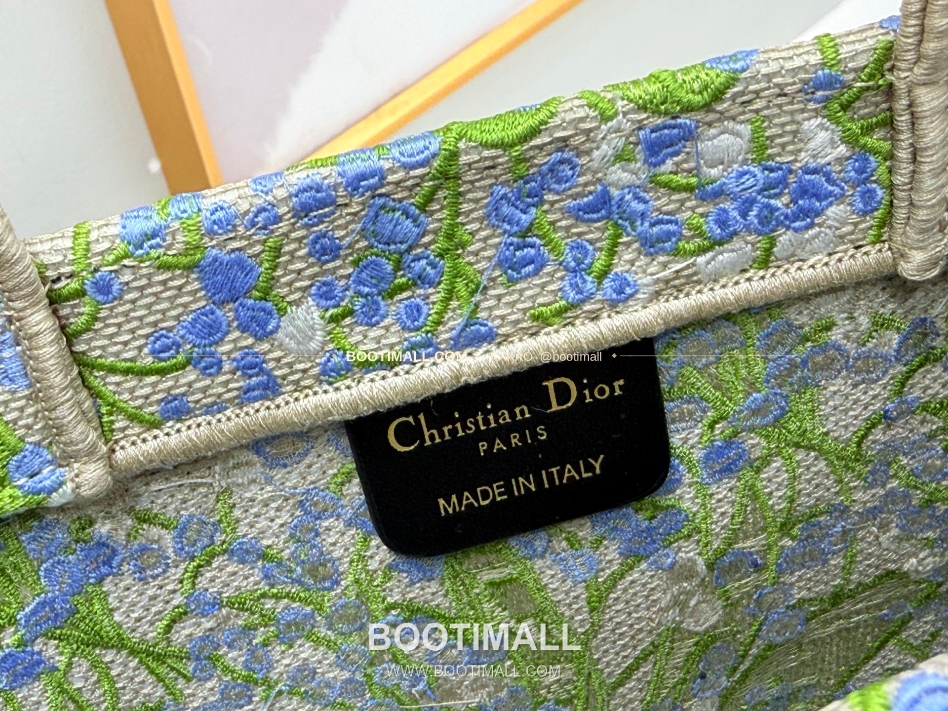 디올 JWA 캔버스 북토트 리프미러 스몰 토트백 Dior JWA Canvas Book Tote Leaf Mirror Small Tote Bag 8835 26cm 8