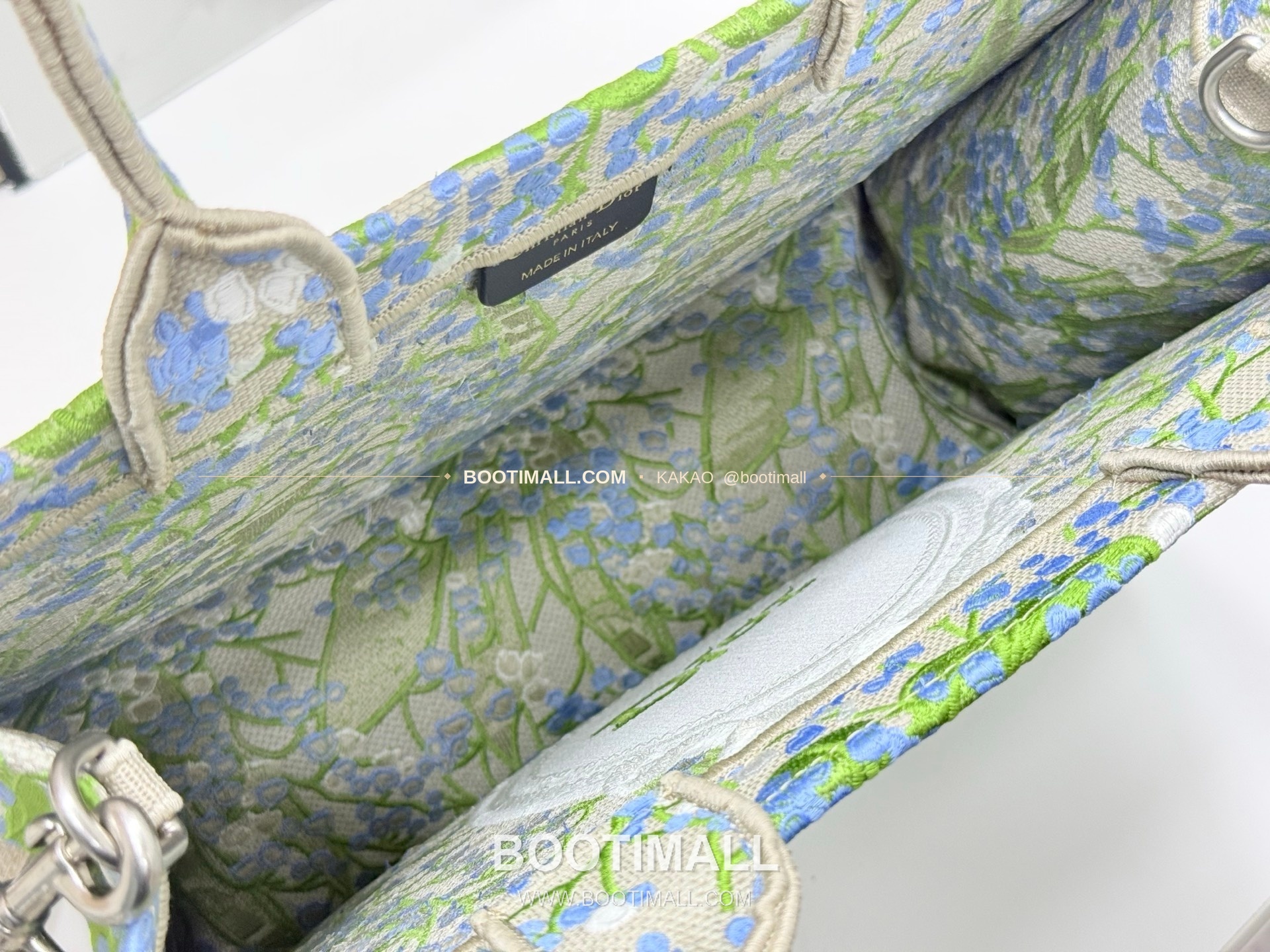 디올 JWA 캔버스 북토트 리프미러 미디엄 토트백 Dior JWA Canvas Book Tote Leaf Mirror Medium Tote Bag 8834 36cm 9