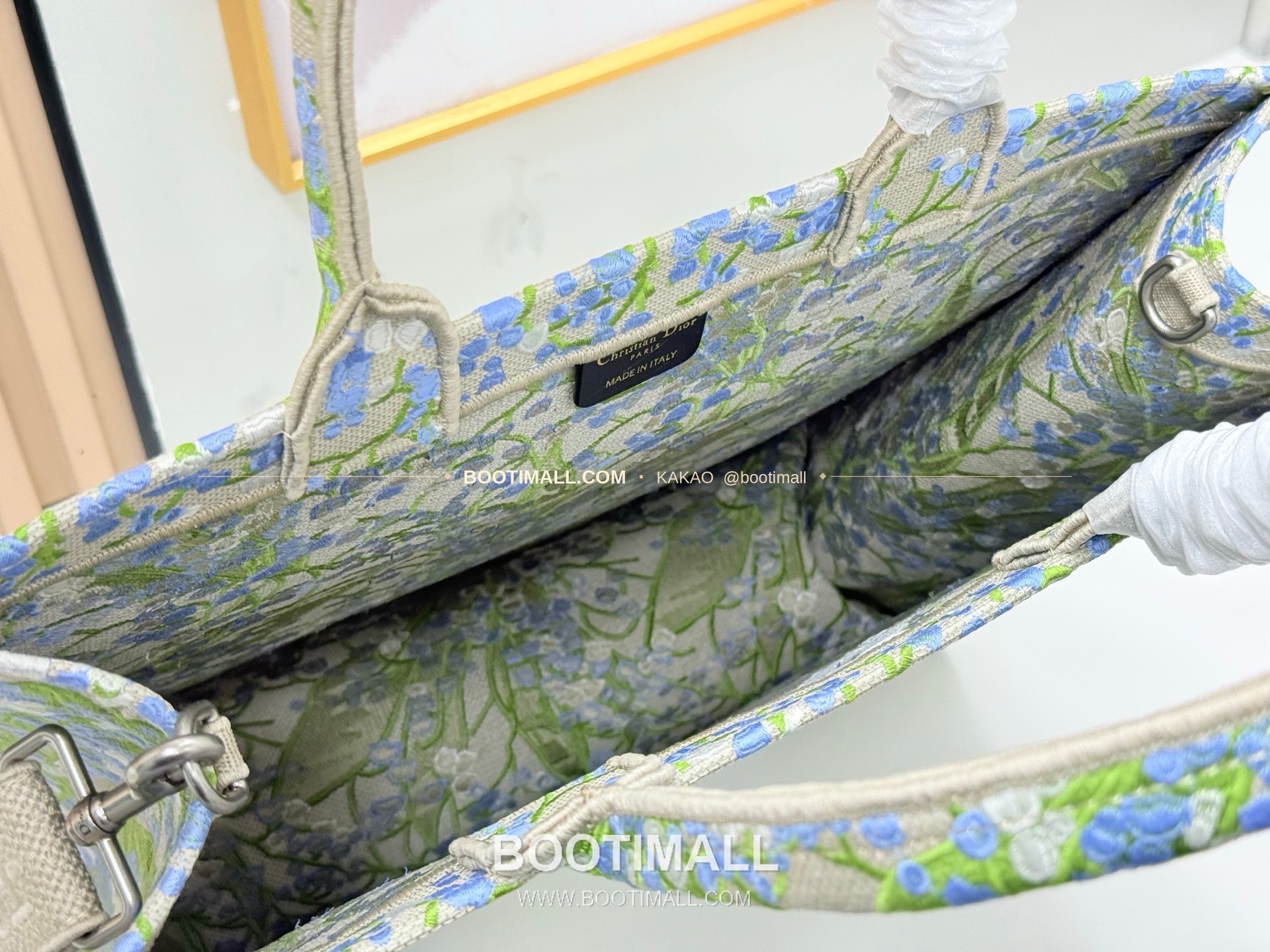 디올 JWA 캔버스 북토트 리프미러 라지 토트백 Dior JWA Canvas Book Tote Leaf Mirror Large Tote Bag 8833 41cm 9