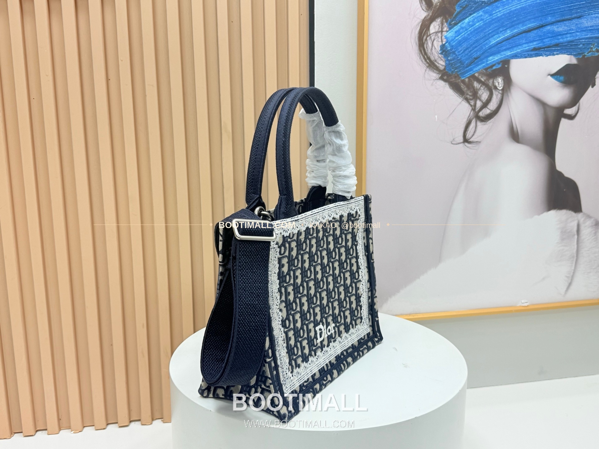 디올 JWA 캔버스 북토트 리프미러 스몰 토트백 Dior JWA Canvas Book Tote Leaf Mirror Small Tote Bag 8835 26cm 2