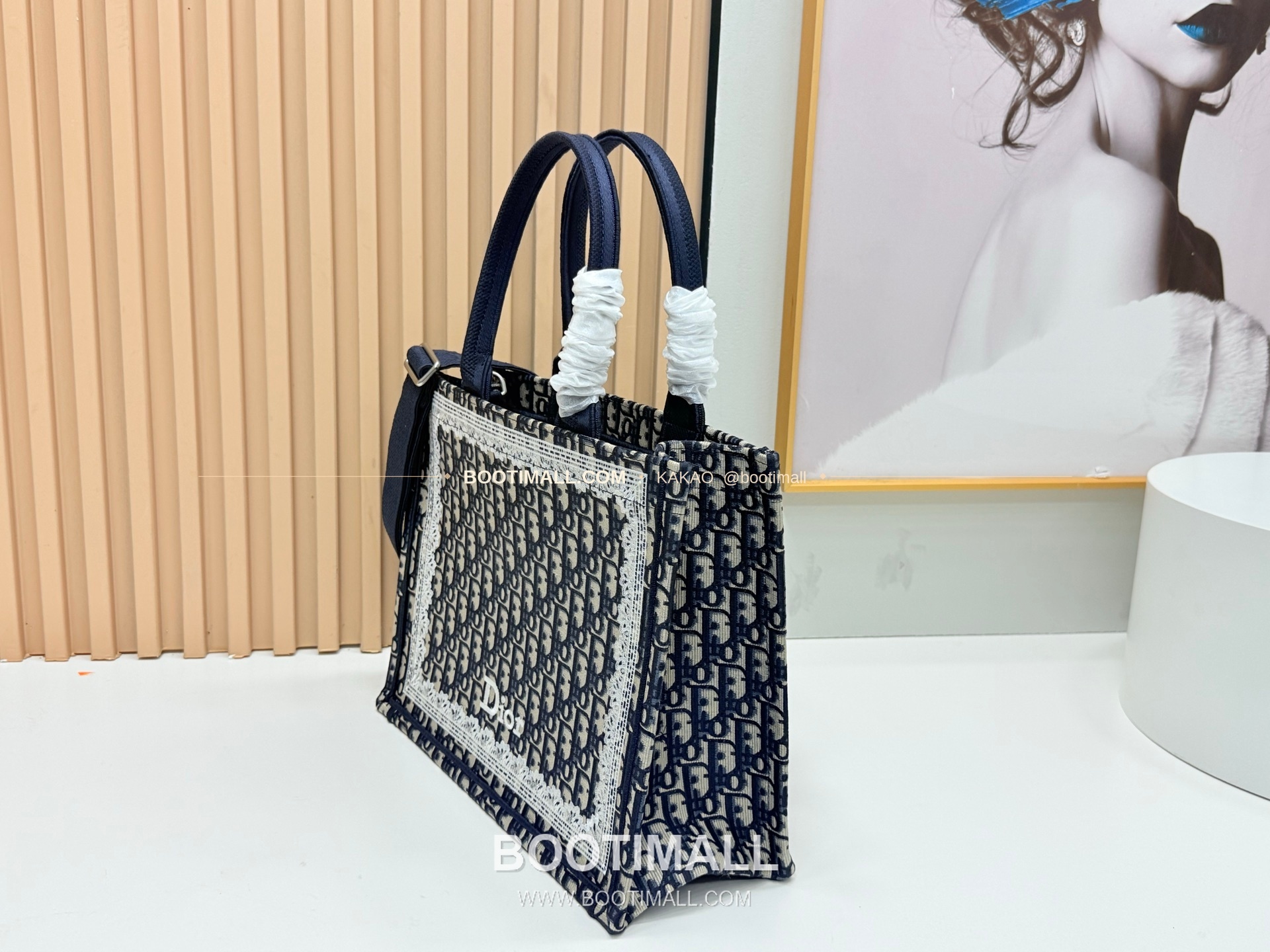 디올 JWA 캔버스 북토트 리프미러 미디엄 토트백 Dior JWA Canvas Book Tote Leaf Mirror Medium Tote Bag 8834 36cm 3