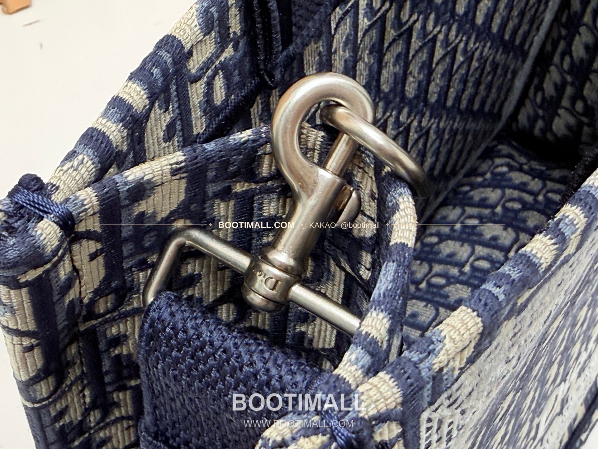 디올 JWA 캔버스 북토트 리프미러 미디엄 토트백 Dior JWA Canvas Book Tote Leaf Mirror Medium Tote Bag 8834 36cm 7