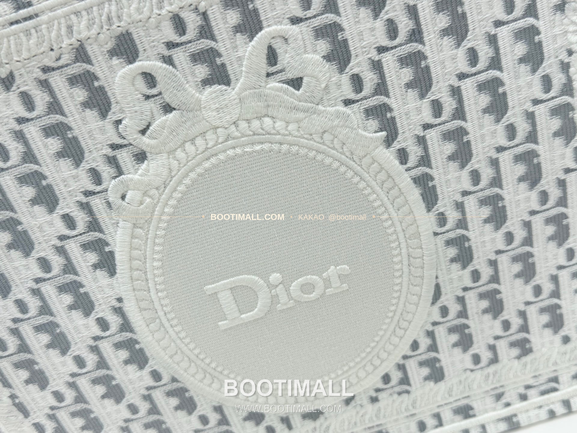 디올 JWA 캔버스 북토트 리프미러 미디엄 토트백 Dior JWA Canvas Book Tote Leaf Mirror Medium Tote Bag 8834 36cm 5