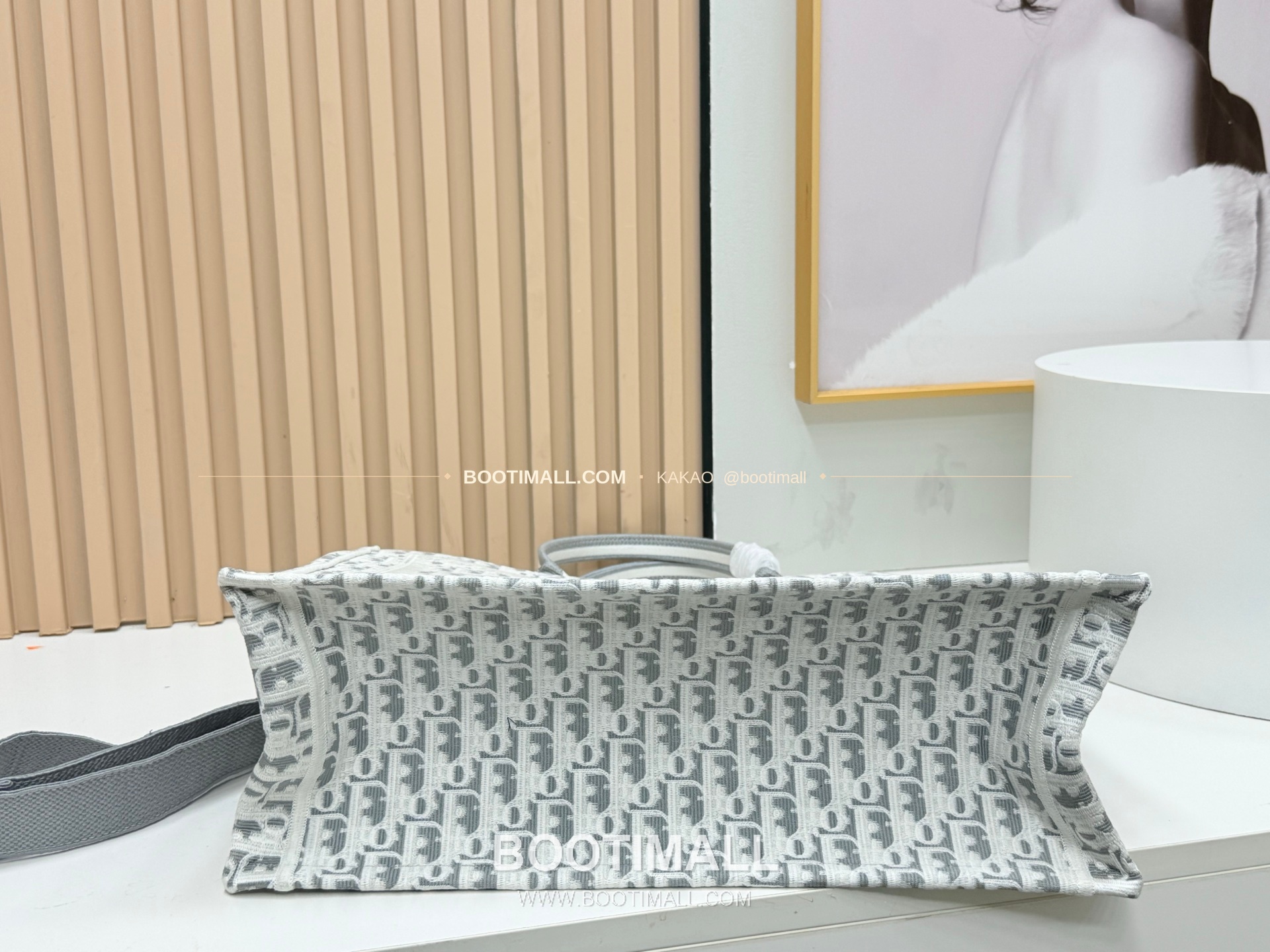 디올 JWA 캔버스 북토트 라지 토트백 Dior JWA Canvas Book Tote Large Tote Bag 8833 41cm 8