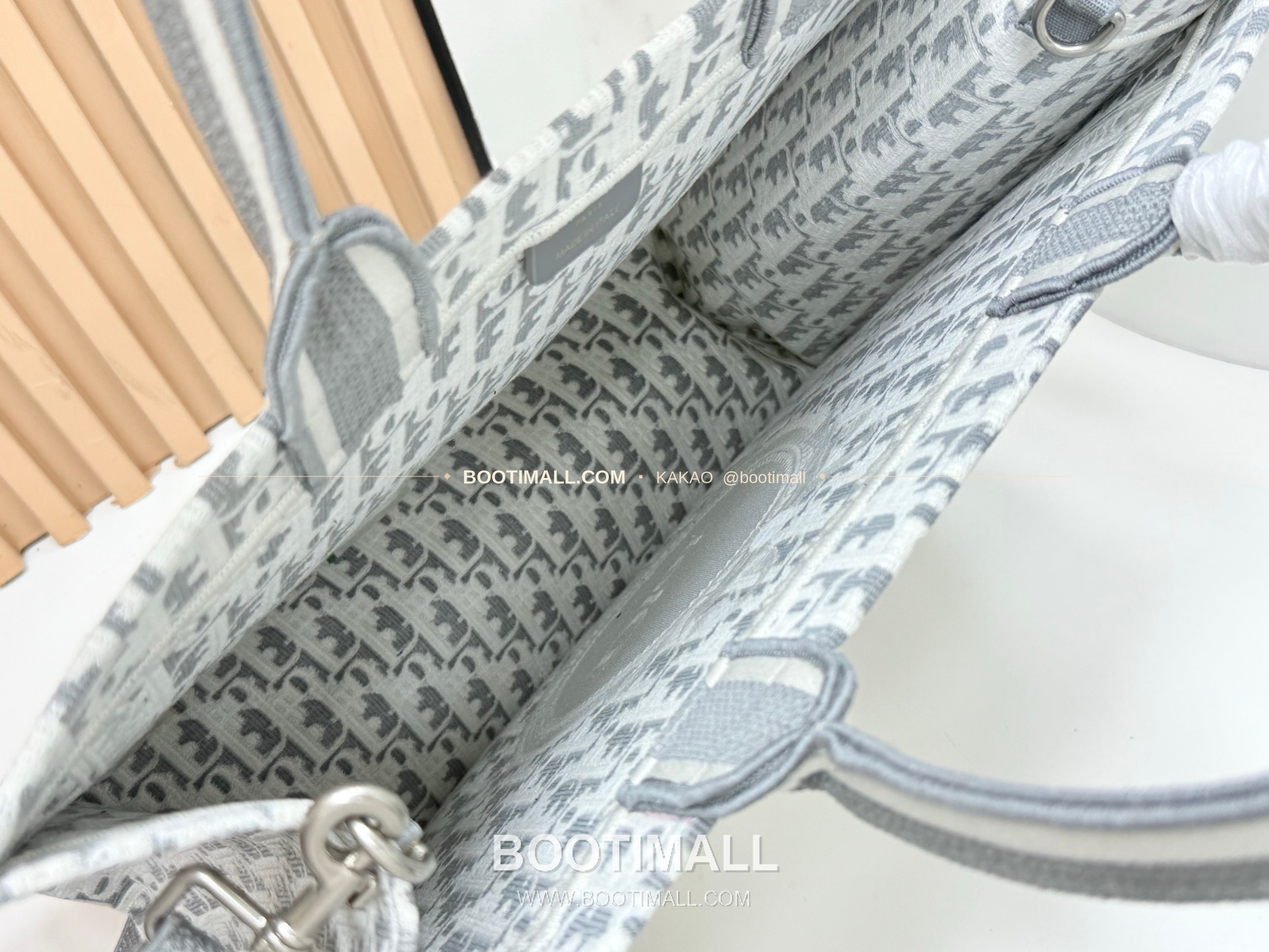 디올 JWA 캔버스 북토트 라지 토트백 Dior JWA Canvas Book Tote Large Tote Bag 8833 41cm 9