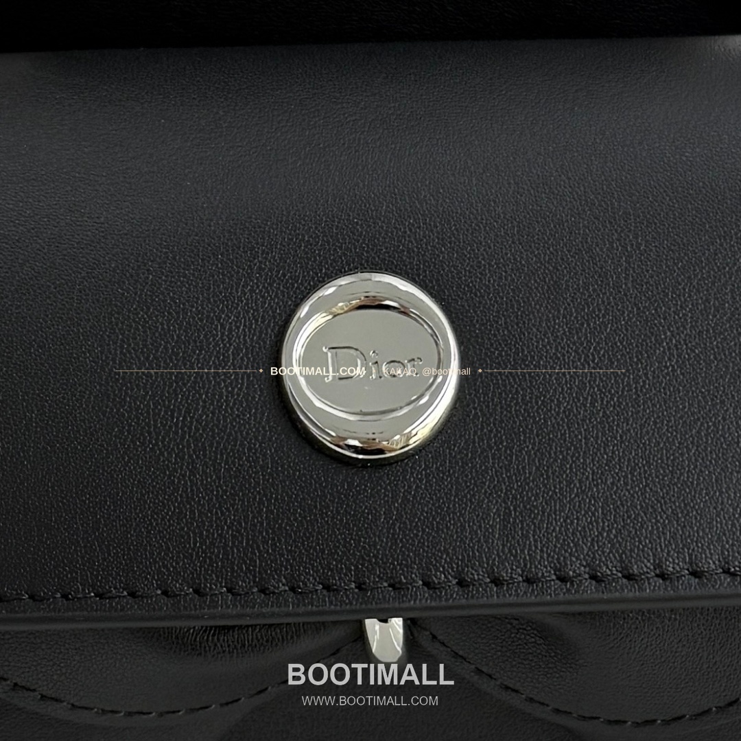 디올 2026SS 레더 보우디테일 화이트 토트백 Dior 2026 SS Leather Bow Detail White Tote Bag 7038 28cm 6