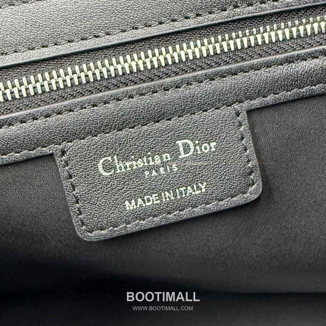 디올 2026SS 레더 보우디테일 화이트 토트백 Dior 2026 SS Leather Bow Detail White Tote Bag 7038 28cm 9