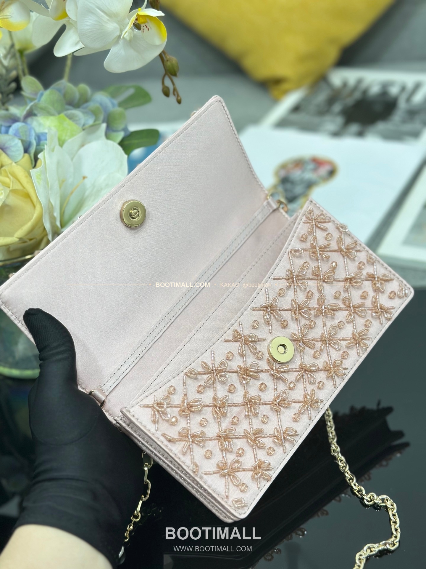 디올 미스디올 새틴 자수비즈 보우 핑크 미니 체인백 Dior Miss Dior Satin Embroidery Beads Bow Pink Mini Chain Bag M0997 21cm 7