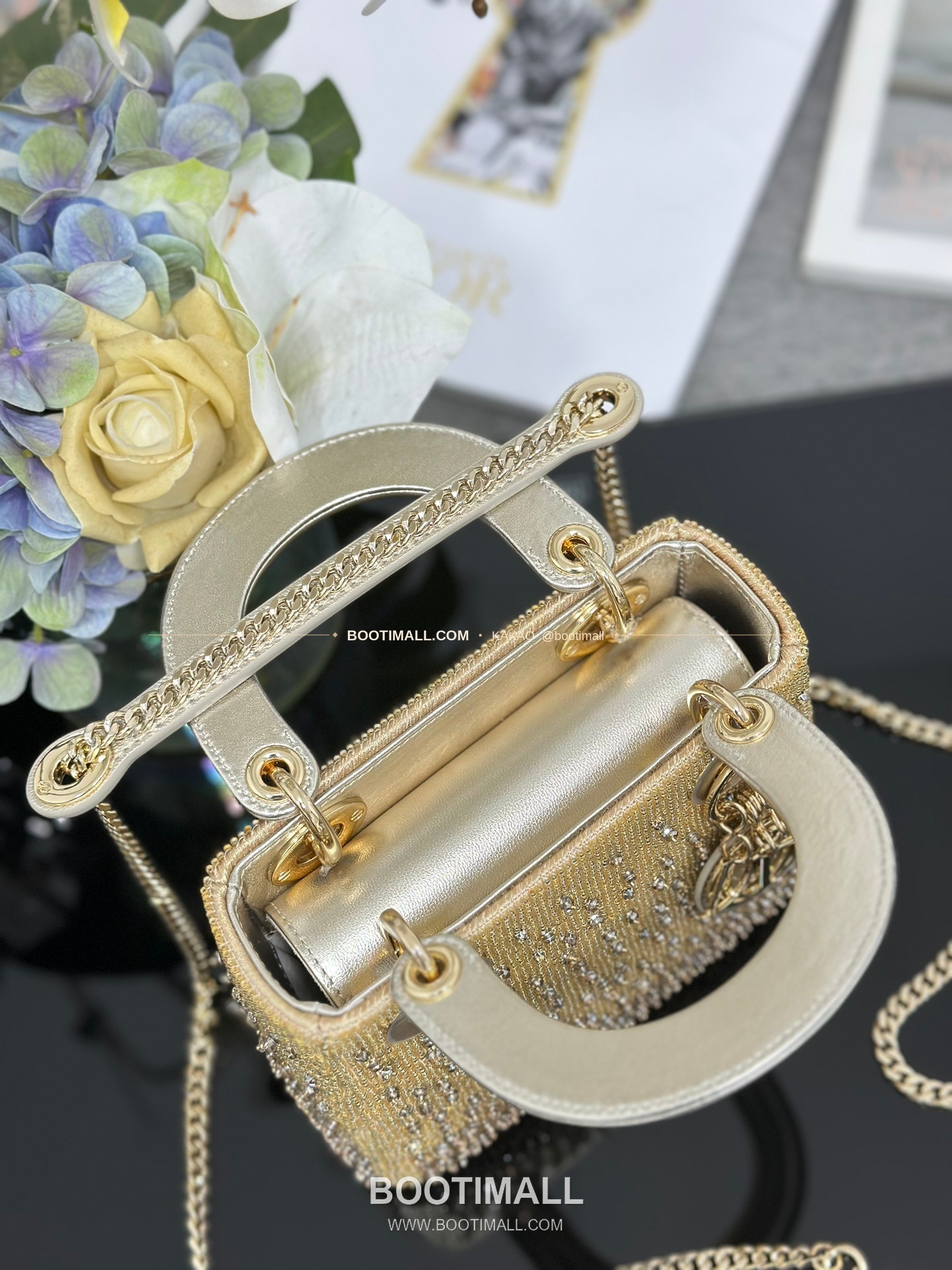 디올 레이디디올 비즈자수 램스킨 실버 미니 토트백 Dior Lady Dior Beaded Embroidery Lambskin Silver Mini Tote Bag M0505 17cm 7