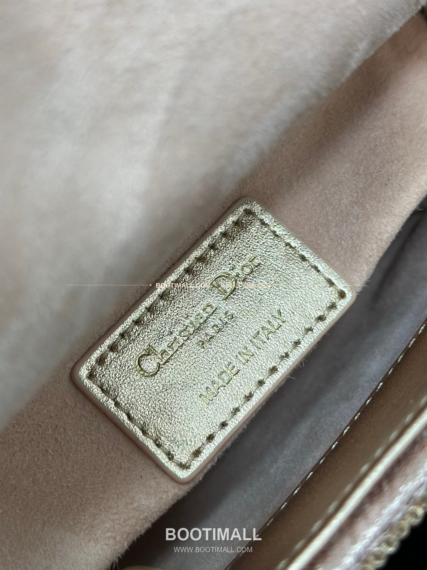 디올 레이디디올 비즈자수 램스킨 실버 미니 토트백 Dior Lady Dior Beaded Embroidery Lambskin Silver Mini Tote Bag M0505 17cm 9