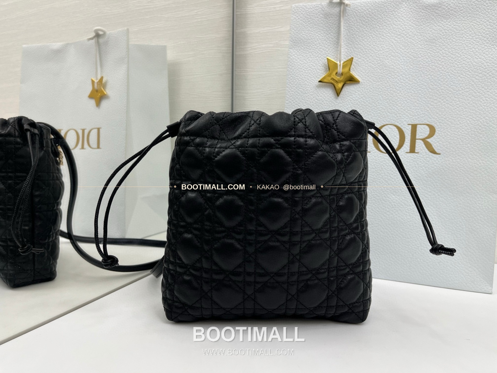 디올 아디오러블 램스킨 카나쥬 보우 블랙 버킷백 Dior Adiorable Lambskin Cannage Bow Black Bucket Bag 22cm 4