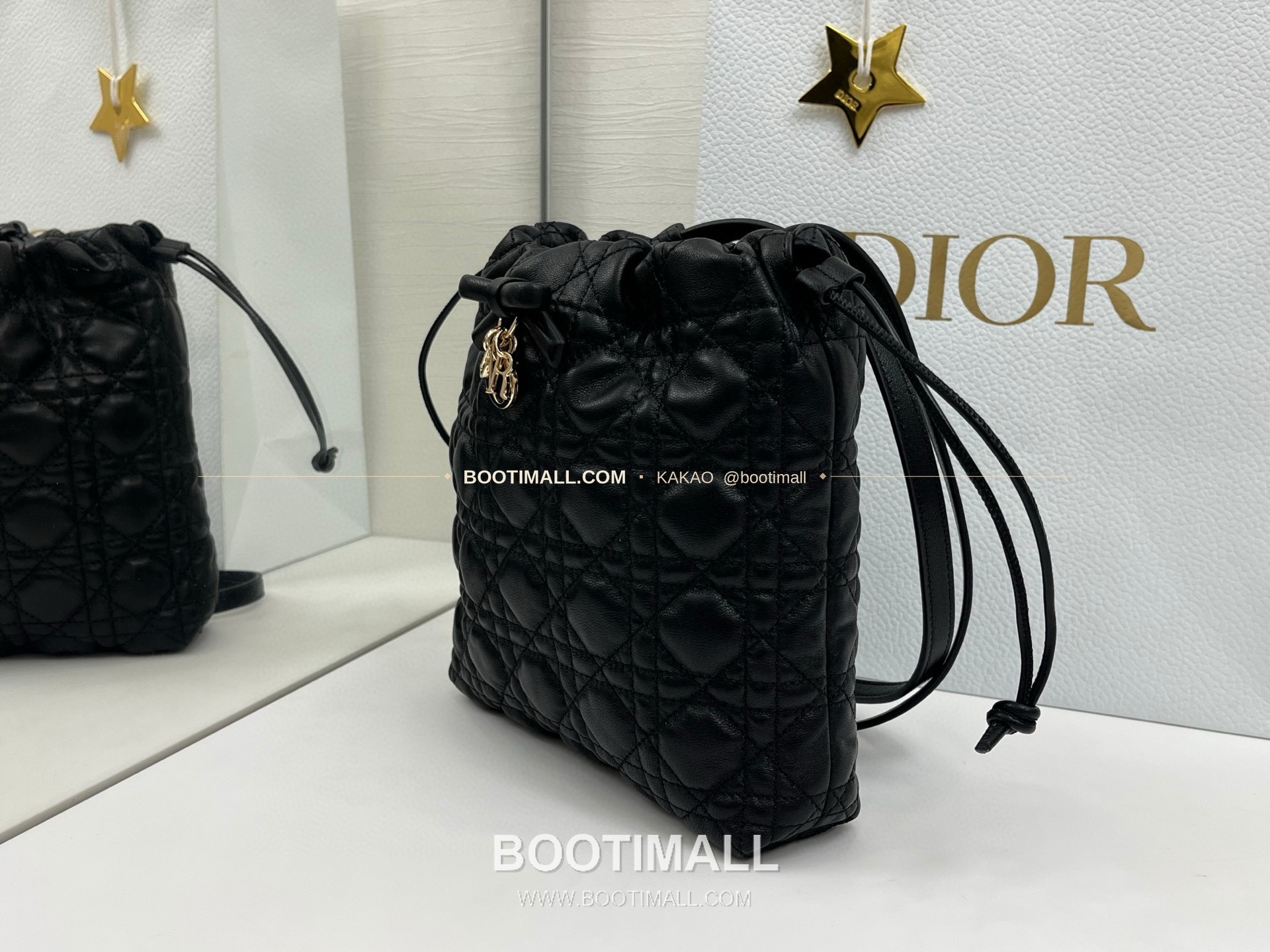 디올 아디오러블 램스킨 카나쥬 보우 블랙 버킷백 Dior Adiorable Lambskin Cannage Bow Black Bucket Bag 22cm 5