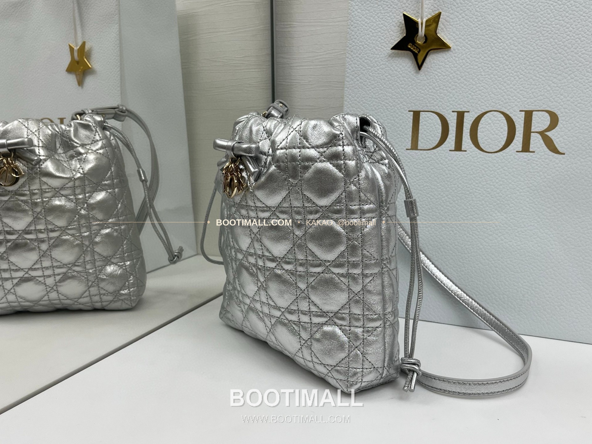 디올 아디오러블 램스킨 카나쥬 보우 블랙 버킷백 Dior Adiorable Lambskin Cannage Bow Black Bucket Bag 22cm 6