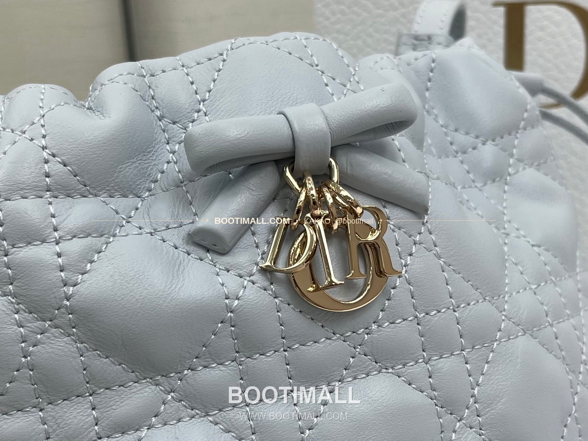 디올 아디오러블 램스킨 카나쥬 보우 블랙 버킷백 Dior Adiorable Lambskin Cannage Bow Black Bucket Bag 22cm 3