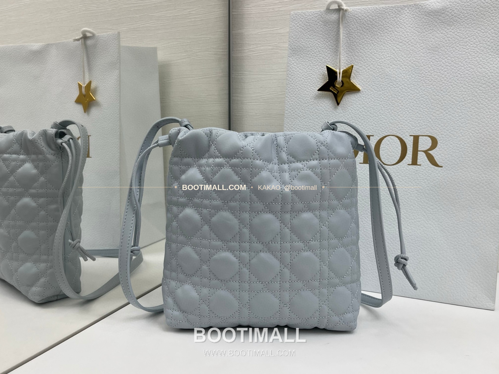 디올 아디오러블 램스킨 카나쥬 보우 블랙 버킷백 Dior Adiorable Lambskin Cannage Bow Black Bucket Bag 22cm 4