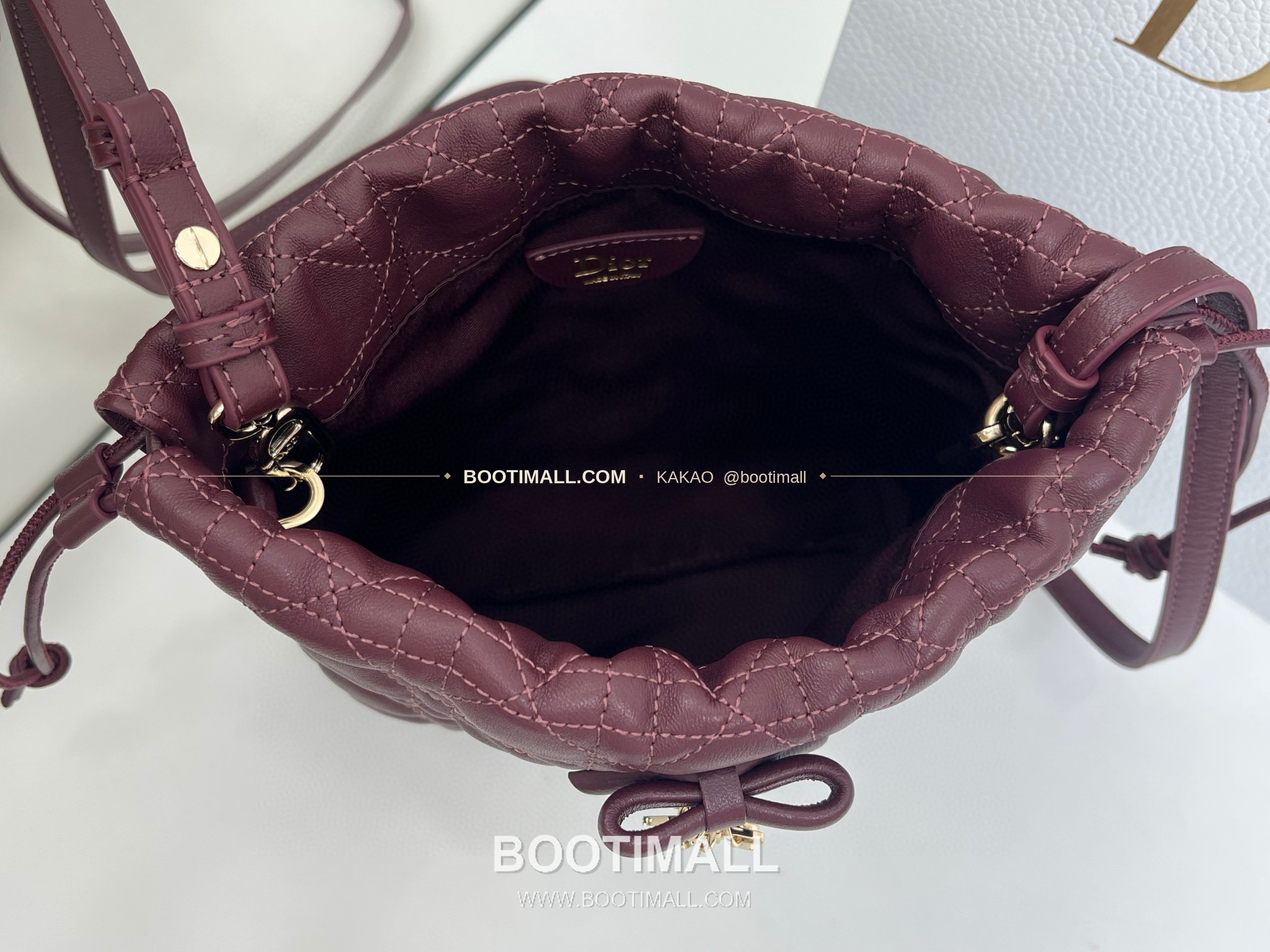 디올 아디오러블 램스킨 카나쥬 보우 블랙 버킷백 Dior Adiorable Lambskin Cannage Bow Black Bucket Bag 22cm 8