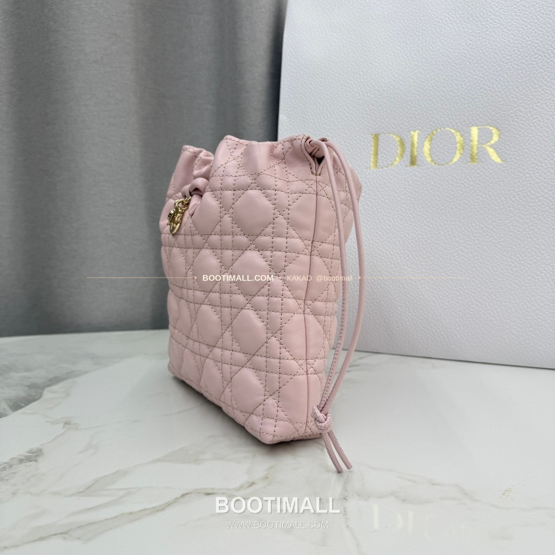 디올 아디오러블 램스킨 카나쥬 보우 핑크 버킷백 Dior Adiorable Lambskin Cannage Bow Pink Bucket Bag S2611 22cm 6