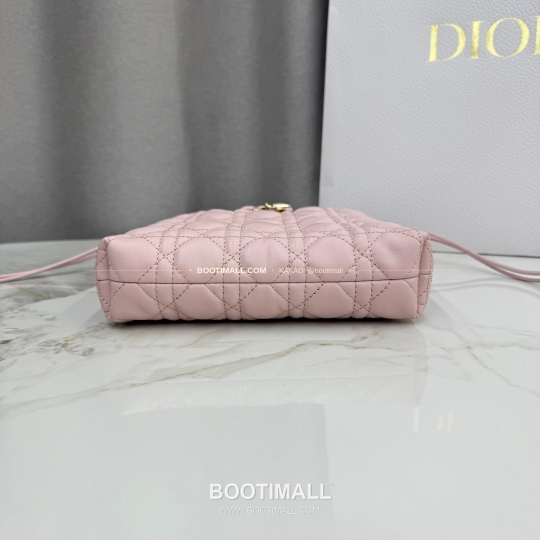 디올 아디오러블 램스킨 카나쥬 보우 핑크 버킷백 Dior Adiorable Lambskin Cannage Bow Pink Bucket Bag S2611 22cm 7