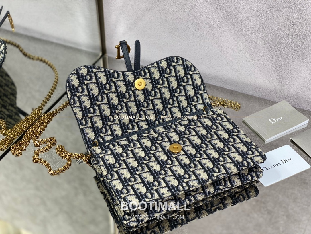 디올 새들 레더 체인 WOC 블랙 미니 체인백 Dior Saddle Leather Chain WOC Black Mini Chain Bag 2042 21cm 6