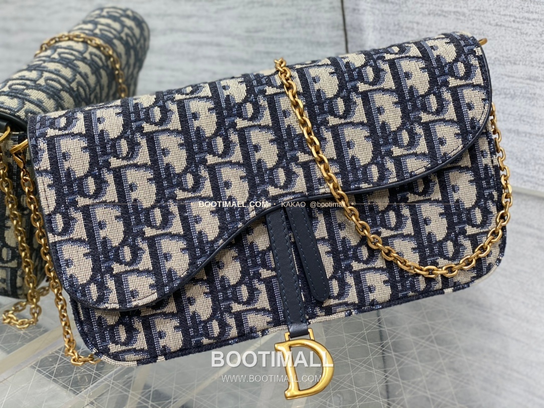 디올 새들 오블리크 캔버스 체인 WOC 블루 미니 체인백 Dior Saddle Oblique Canvas Chain WOC Blue Mini Chain Bag 2045 21.5cm 2