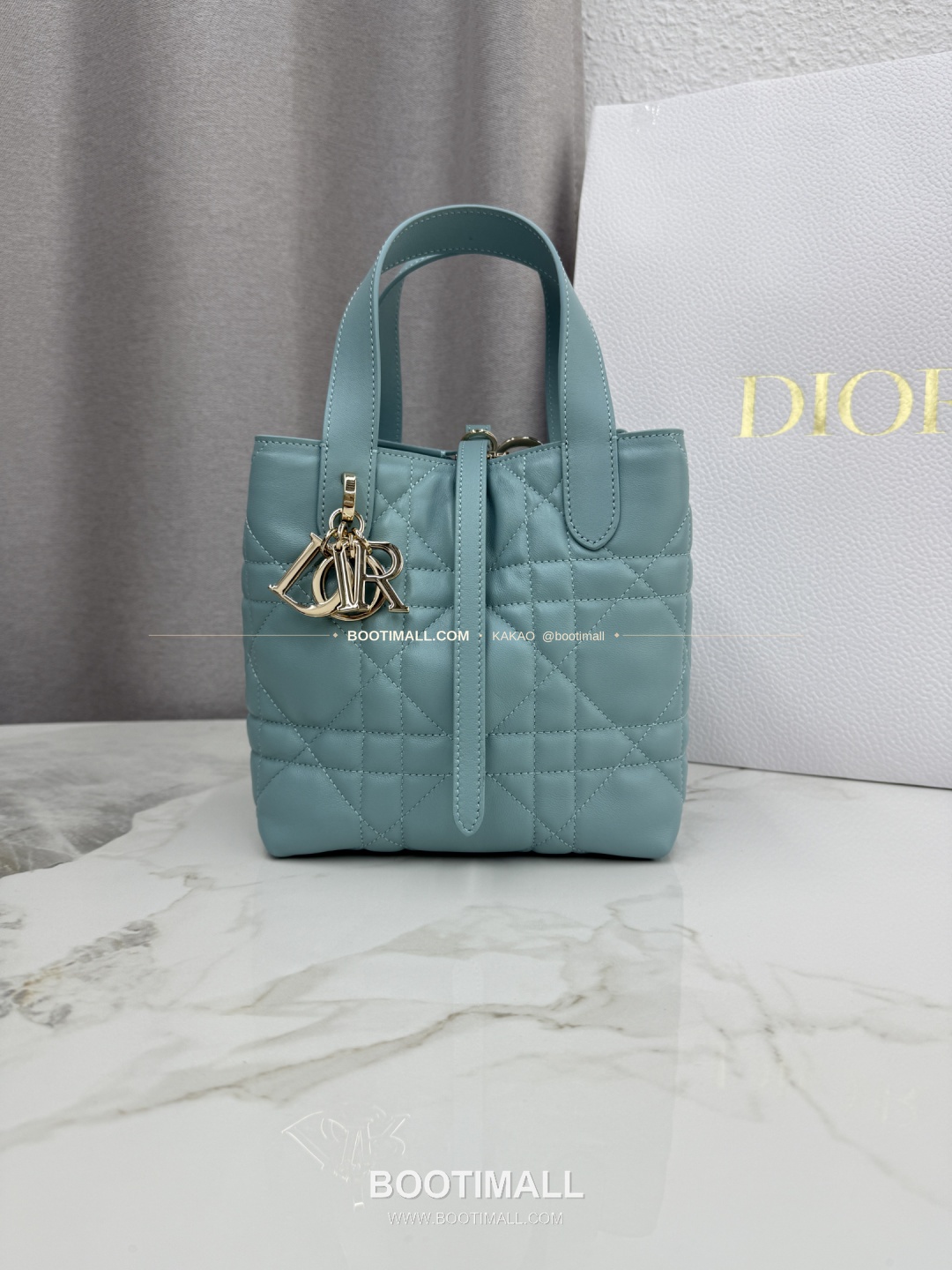 디올 투주르 레더 CD락 카나쥬 아이보리 토트백 Dior Toujours Leather CD Lock Cannage Ivory Tote Bag M2835 18.5cm 2