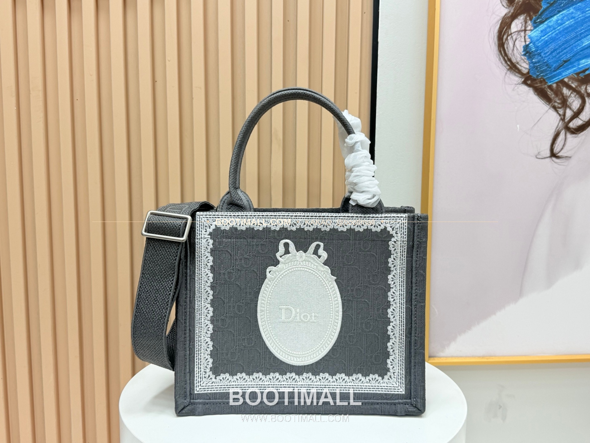 디올 JWA 캔버스 북토트 스몰 토트백 Dior JWA Canvas Book Tote Small Tote Bag 8835 26cm 1