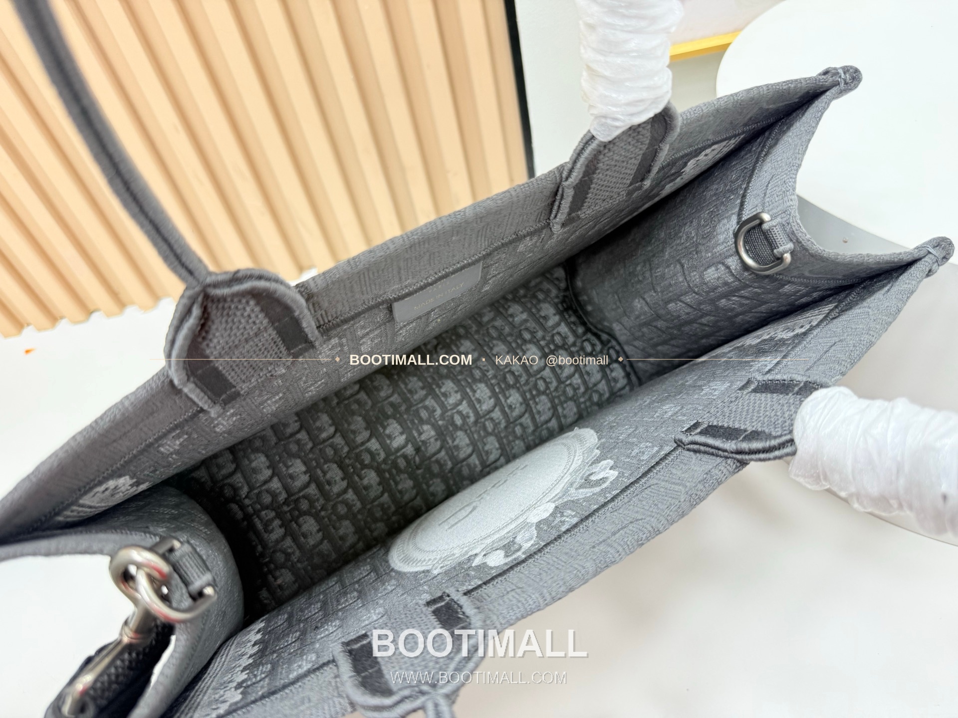 디올 JWA 캔버스 북토트 미디엄 토트백 Dior JWA Canvas Book Tote Medium Tote Bag 8834 36cm 9