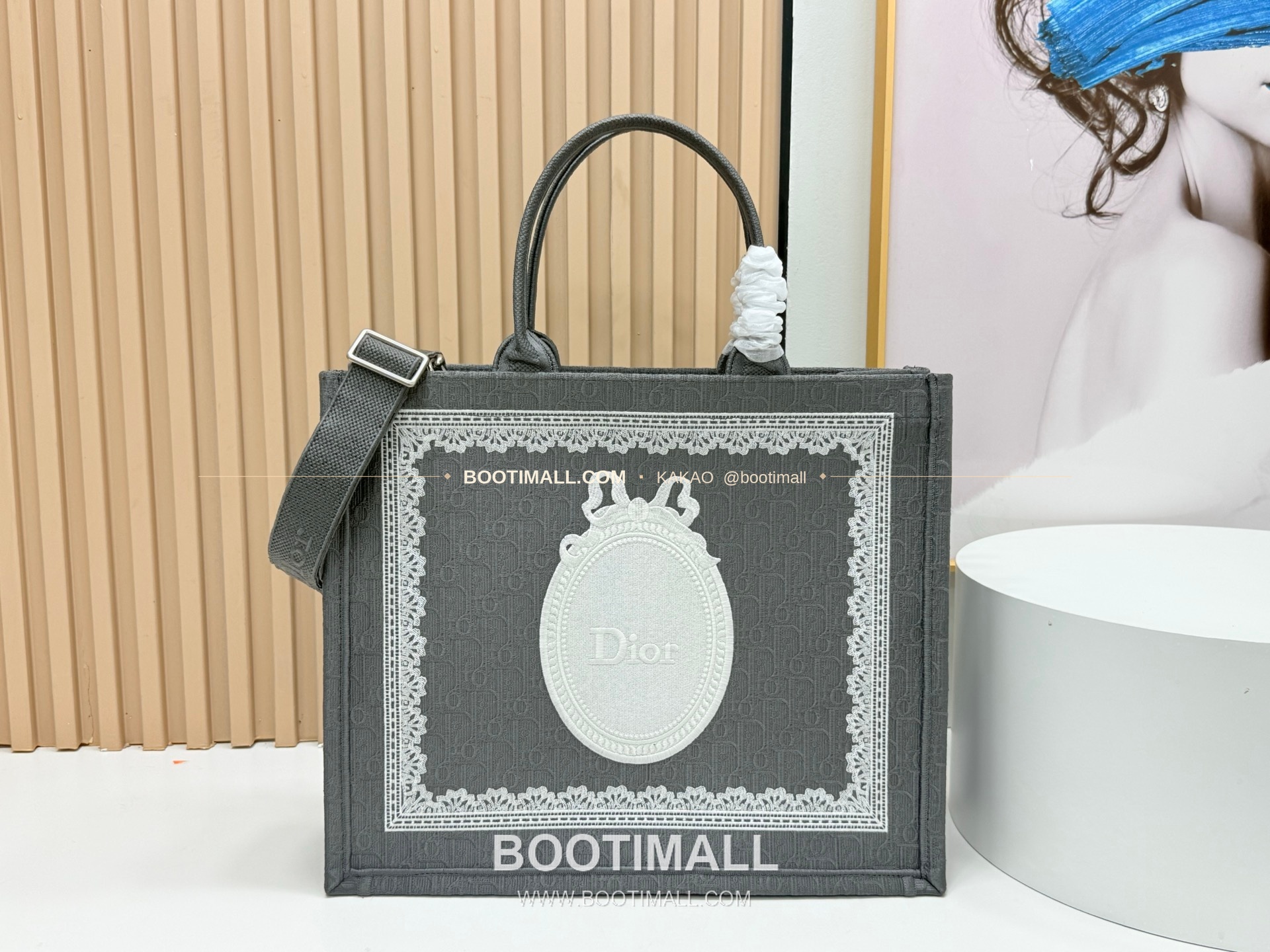 디올 JWA 캔버스 북토트 라지 토트백 Dior JWA Canvas Book Tote Large Tote Bag 8833 41cm 1