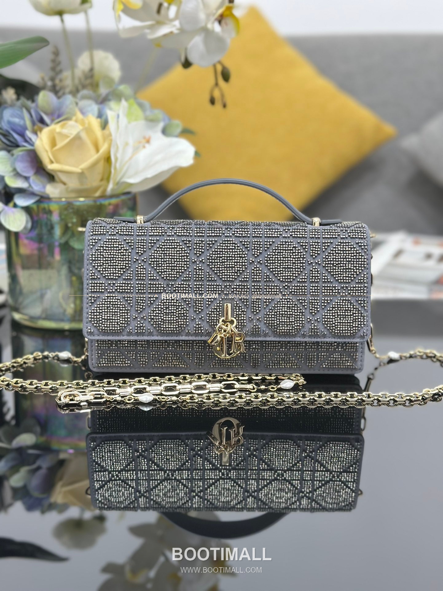 디올 미스디올 새틴 비즈자수 그레이 미니 체인백 Dior Miss Dior Satin Beaded Embroidery Grey Mini Chain Bag M0997 21cm 1