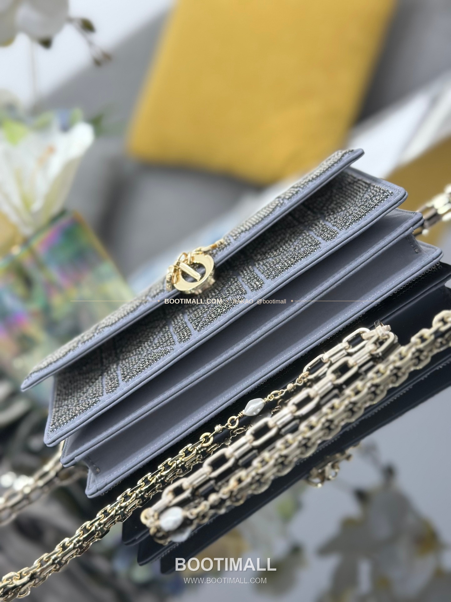 디올 미스디올 새틴 비즈자수 그레이 미니 체인백 Dior Miss Dior Satin Beaded Embroidery Grey Mini Chain Bag M0997 21cm 4