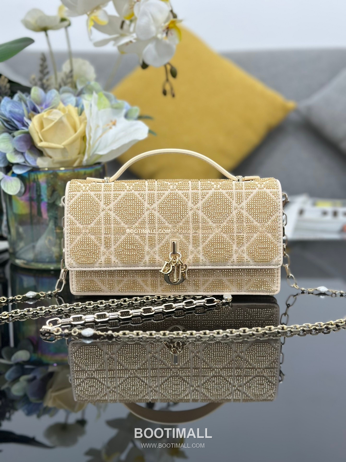 디올 미스디올 새틴 비즈자수 그레이 미니 체인백 Dior Miss Dior Satin Beaded Embroidery Grey Mini Chain Bag M0997 21cm 1