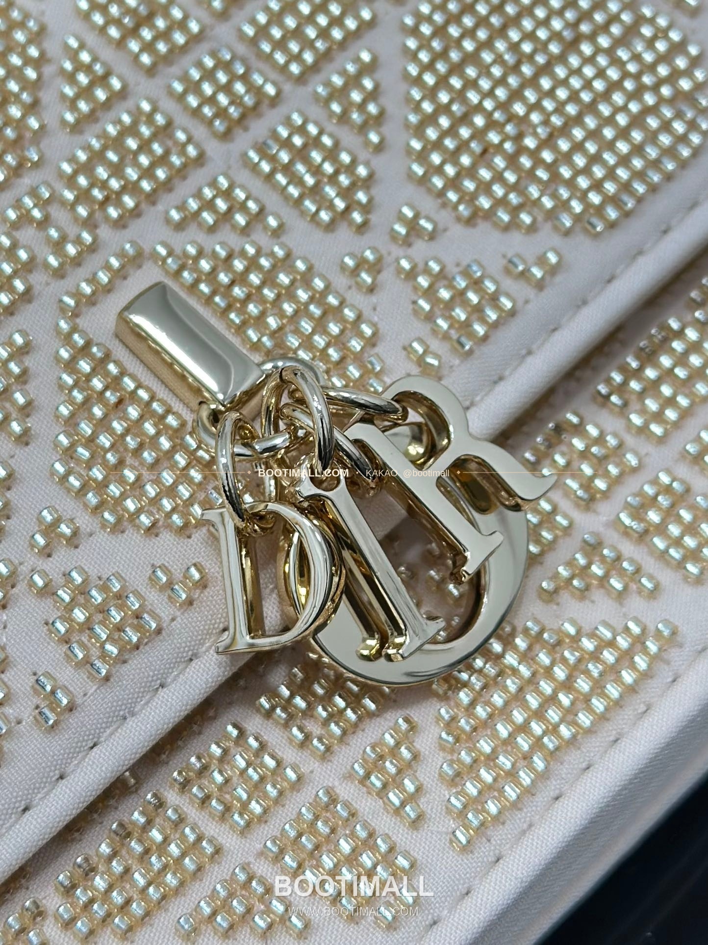 디올 미스디올 새틴 비즈자수 그레이 미니 체인백 Dior Miss Dior Satin Beaded Embroidery Grey Mini Chain Bag M0997 21cm 6