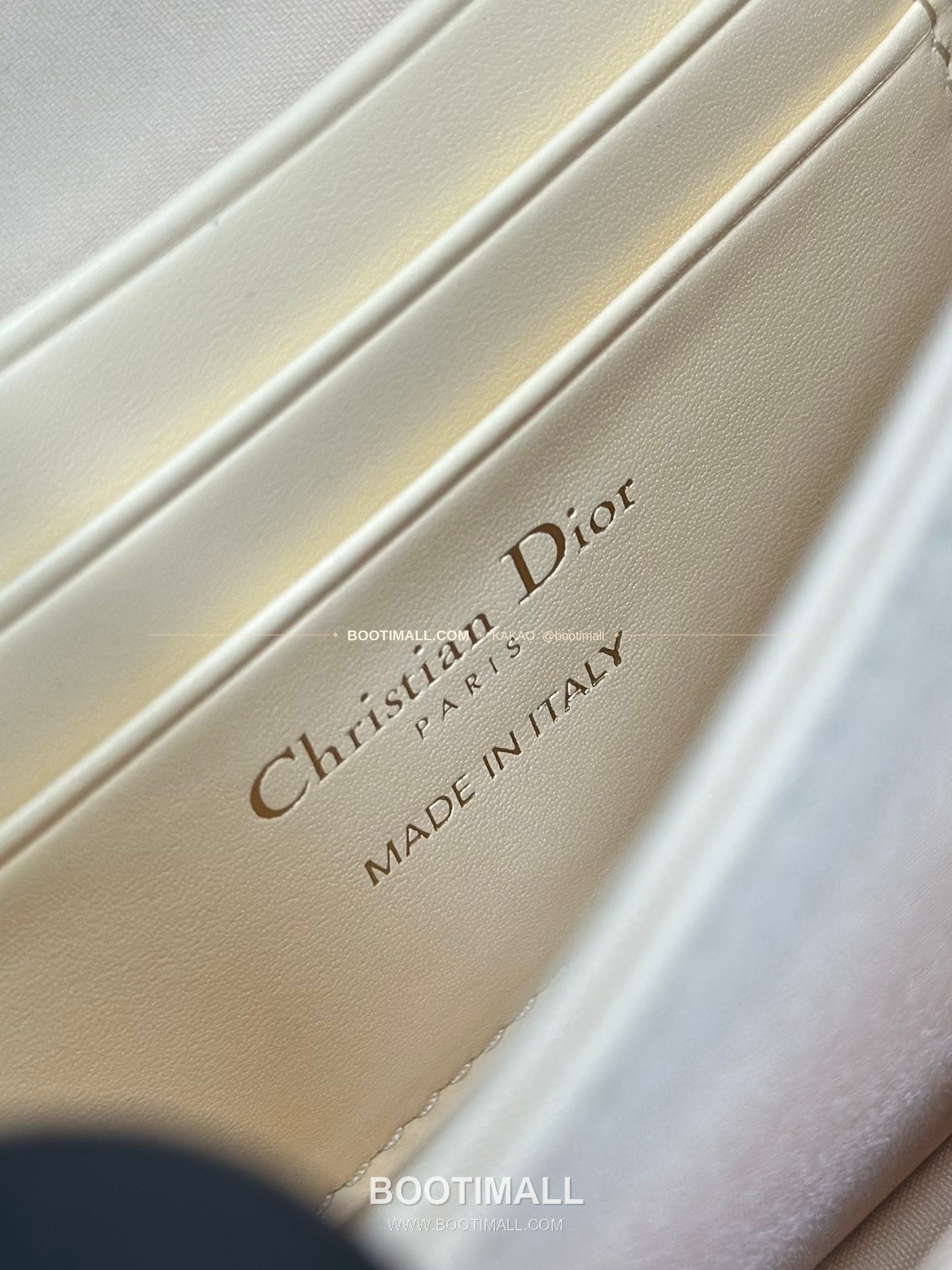 디올 미스디올 새틴 비즈자수 그레이 미니 체인백 Dior Miss Dior Satin Beaded Embroidery Grey Mini Chain Bag M0997 21cm 9