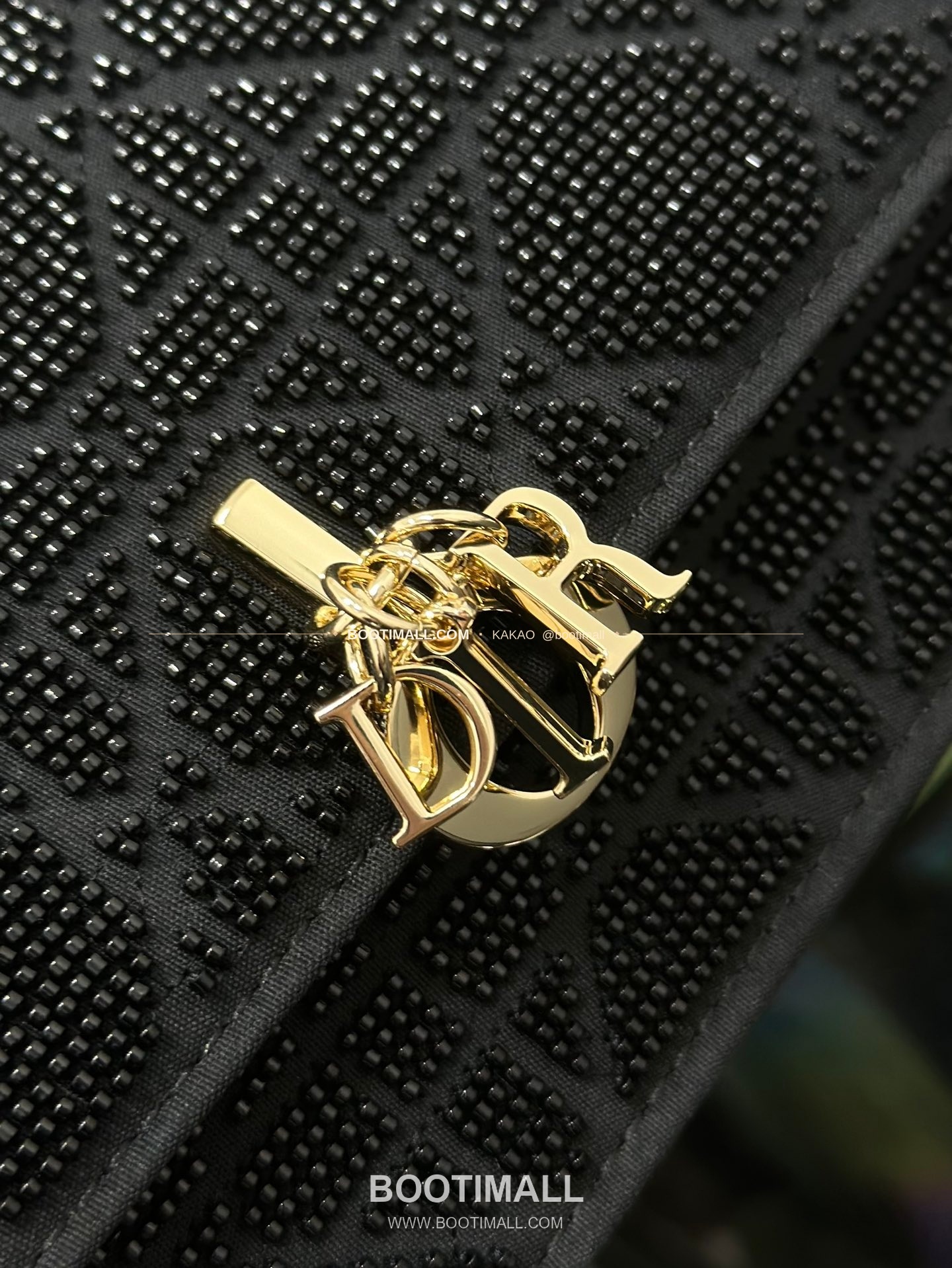 디올 미스디올 새틴 비즈자수 그레이 미니 체인백 Dior Miss Dior Satin Beaded Embroidery Grey Mini Chain Bag M0997 21cm 6