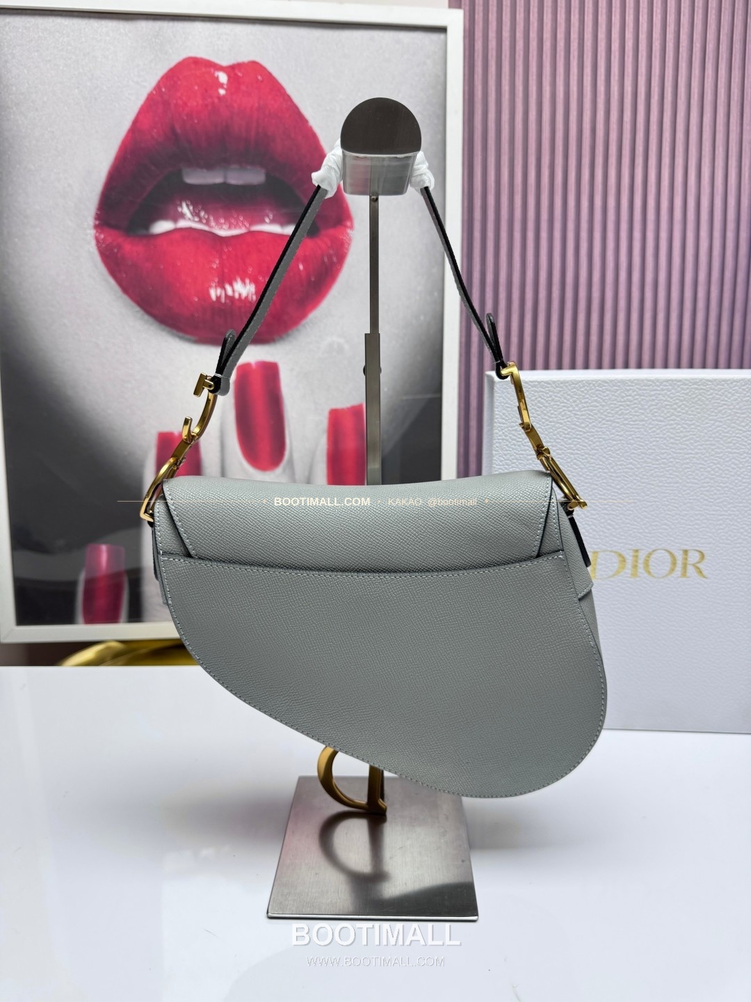 디올 새들 레더 CD로고 라지 숄더백 Dior Saddle Leather CD Logo Black Large Shoulder Bag 24cm 4