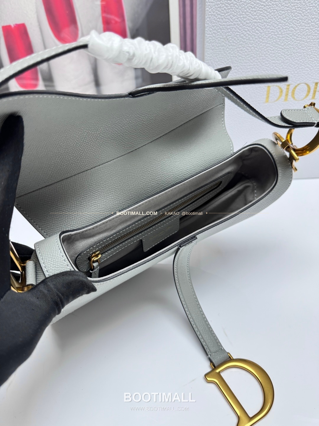 디올 새들 레더 CD로고 라지 숄더백 Dior Saddle Leather CD Logo Black Large Shoulder Bag 24cm 9