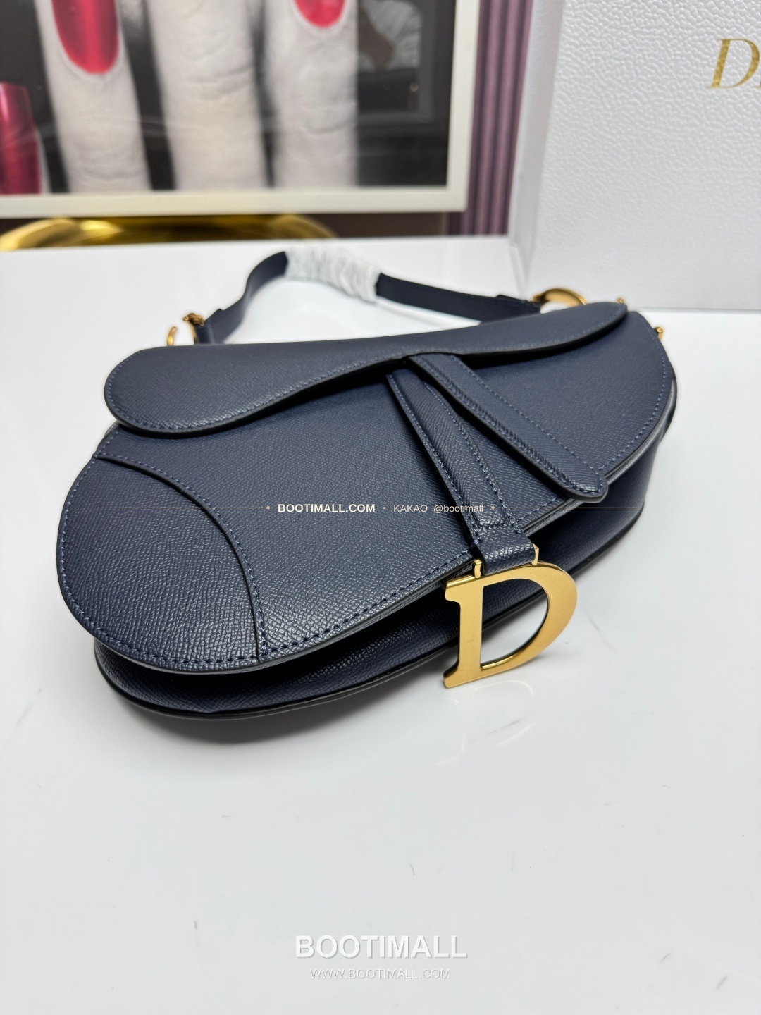 디올 새들 레더 CD로고 라지 숄더백 Dior Saddle Leather CD Logo Black Large Shoulder Bag 24cm 6
