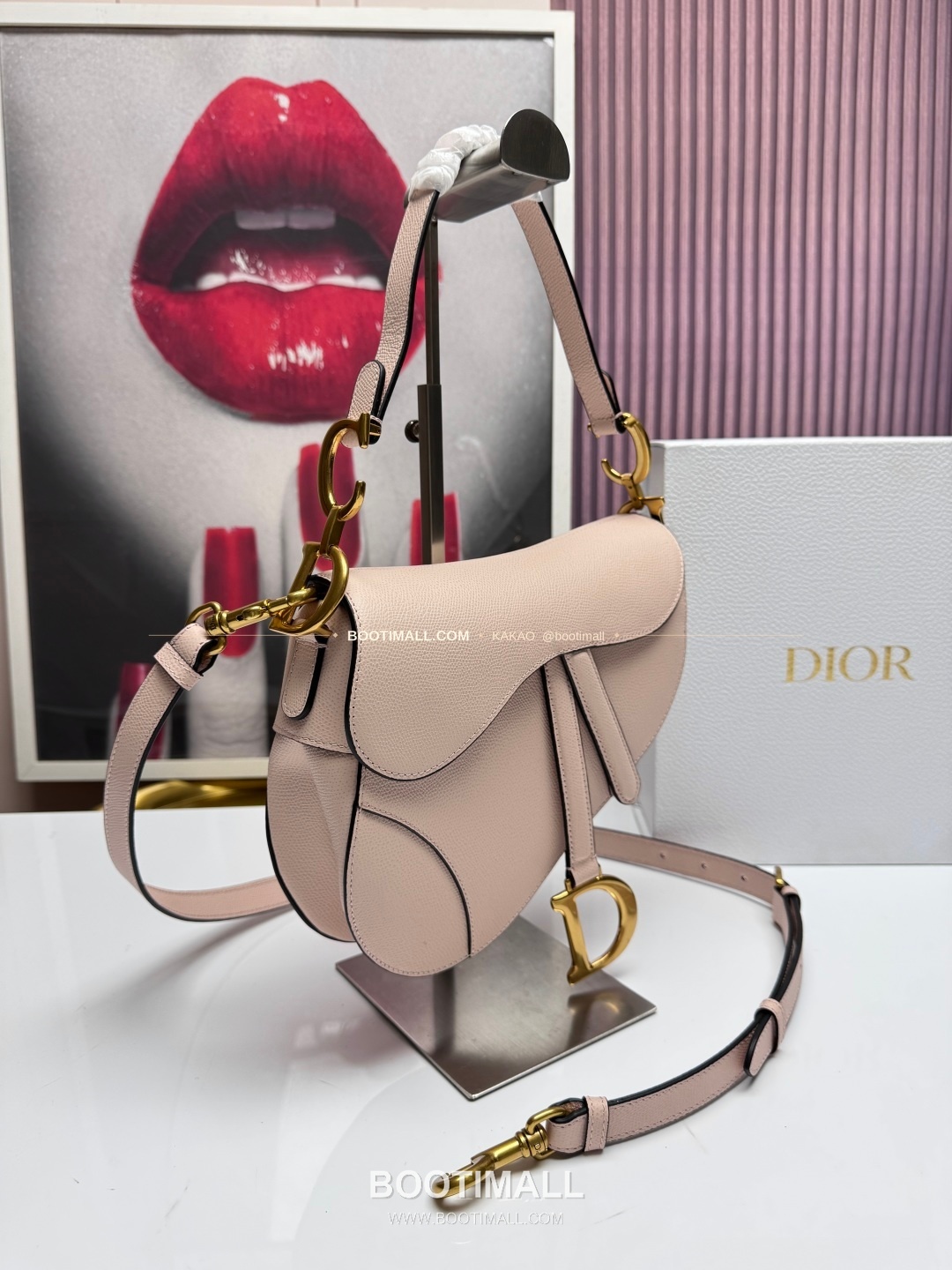 디올 새들 레더 CD로고 라지 숄더백 Dior Saddle Leather CD Logo Black Large Shoulder Bag 24cm 3
