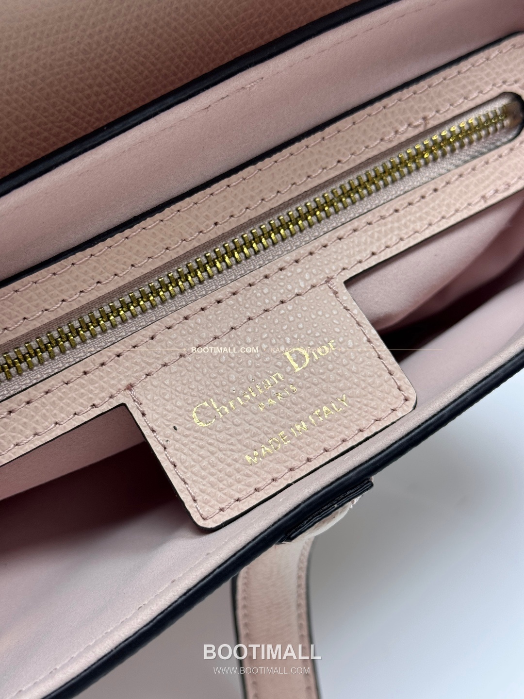 디올 새들 레더 CD로고 라지 숄더백 Dior Saddle Leather CD Logo Black Large Shoulder Bag 24cm 8