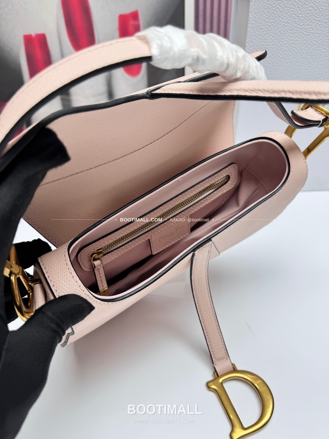 디올 새들 레더 CD로고 라지 숄더백 Dior Saddle Leather CD Logo Black Large Shoulder Bag 24cm 9