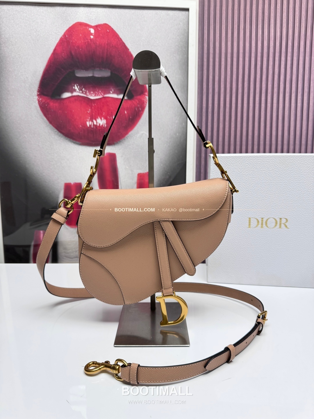 디올 새들 레더 CD로고 라지 숄더백 Dior Saddle Leather CD Logo Black Large Shoulder Bag 24cm 1