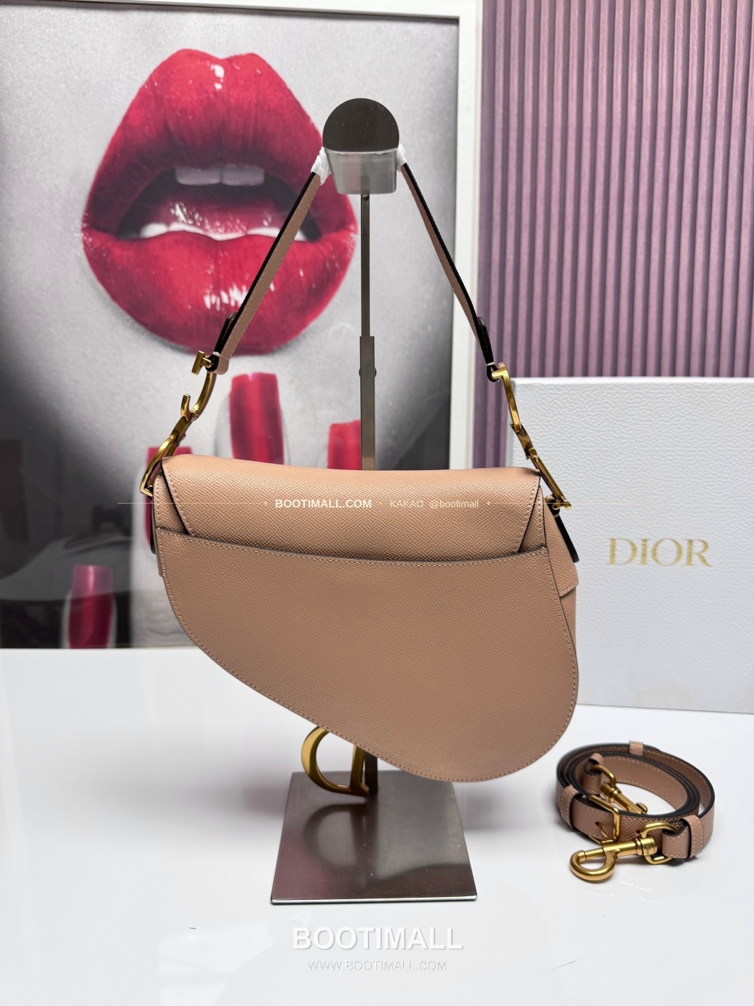 디올 새들 레더 CD로고 라지 숄더백 Dior Saddle Leather CD Logo Black Large Shoulder Bag 24cm 2