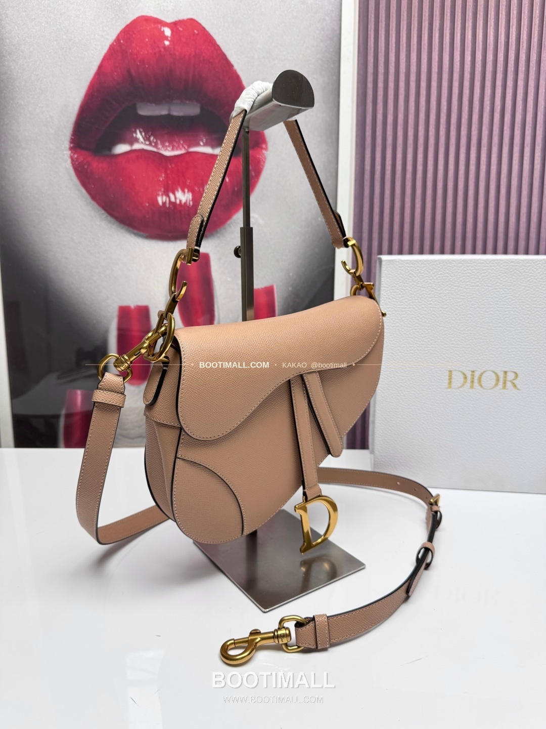 디올 새들 레더 CD로고 라지 숄더백 Dior Saddle Leather CD Logo Black Large Shoulder Bag 24cm 3