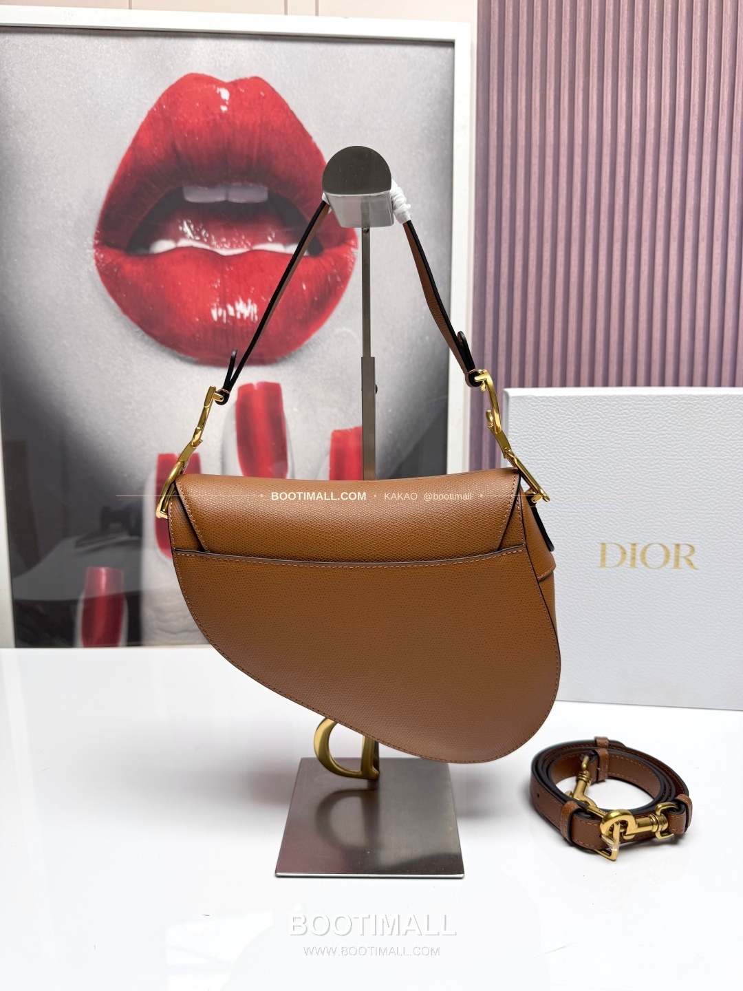 디올 새들 레더 CD로고 라지 숄더백 Dior Saddle Leather CD Logo Black Large Shoulder Bag 24cm 3