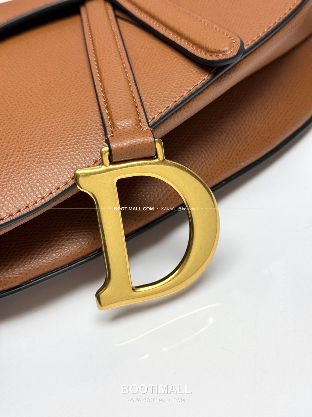 디올 새들 레더 CD로고 라지 숄더백 Dior Saddle Leather CD Logo Black Large Shoulder Bag 24cm 6