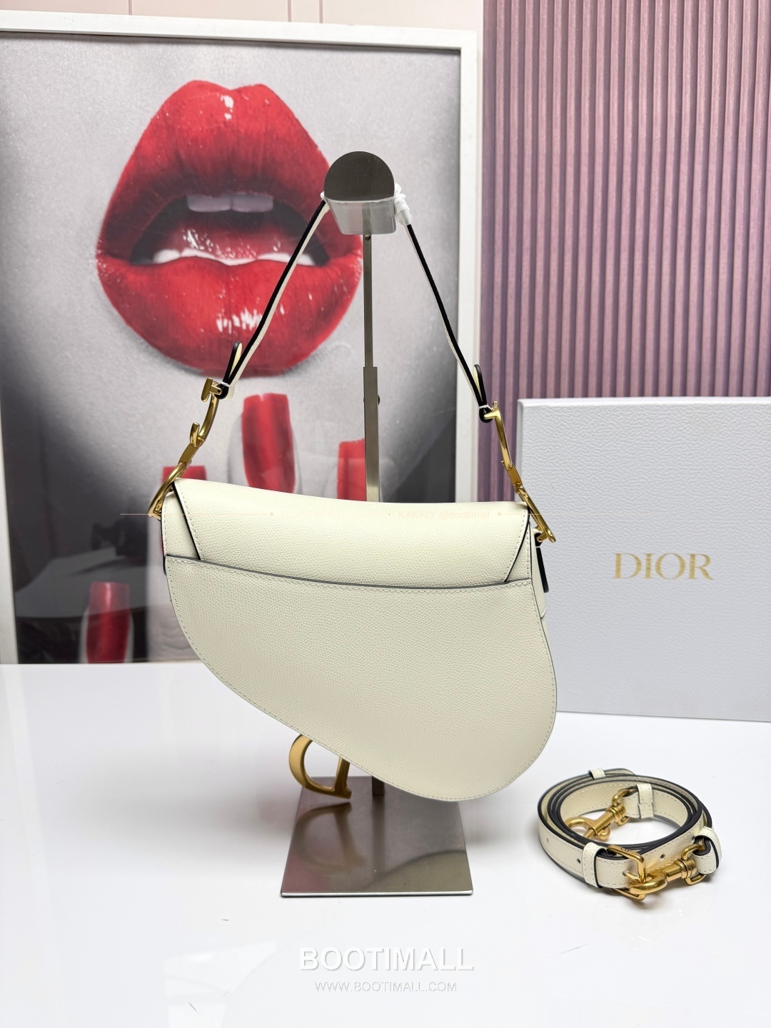 디올 새들 레더 CD로고 라지 숄더백 Dior Saddle Leather CD Logo Black Large Shoulder Bag 24cm 2