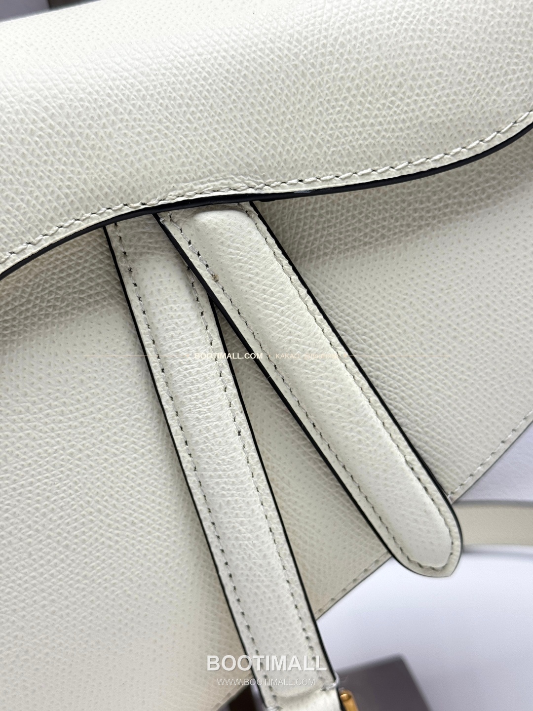 디올 새들 레더 CD로고 라지 숄더백 Dior Saddle Leather CD Logo Black Large Shoulder Bag 24cm 5