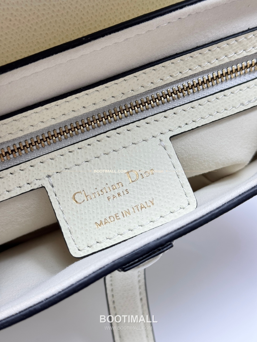 디올 새들 레더 CD로고 라지 숄더백 Dior Saddle Leather CD Logo Black Large Shoulder Bag 24cm 8