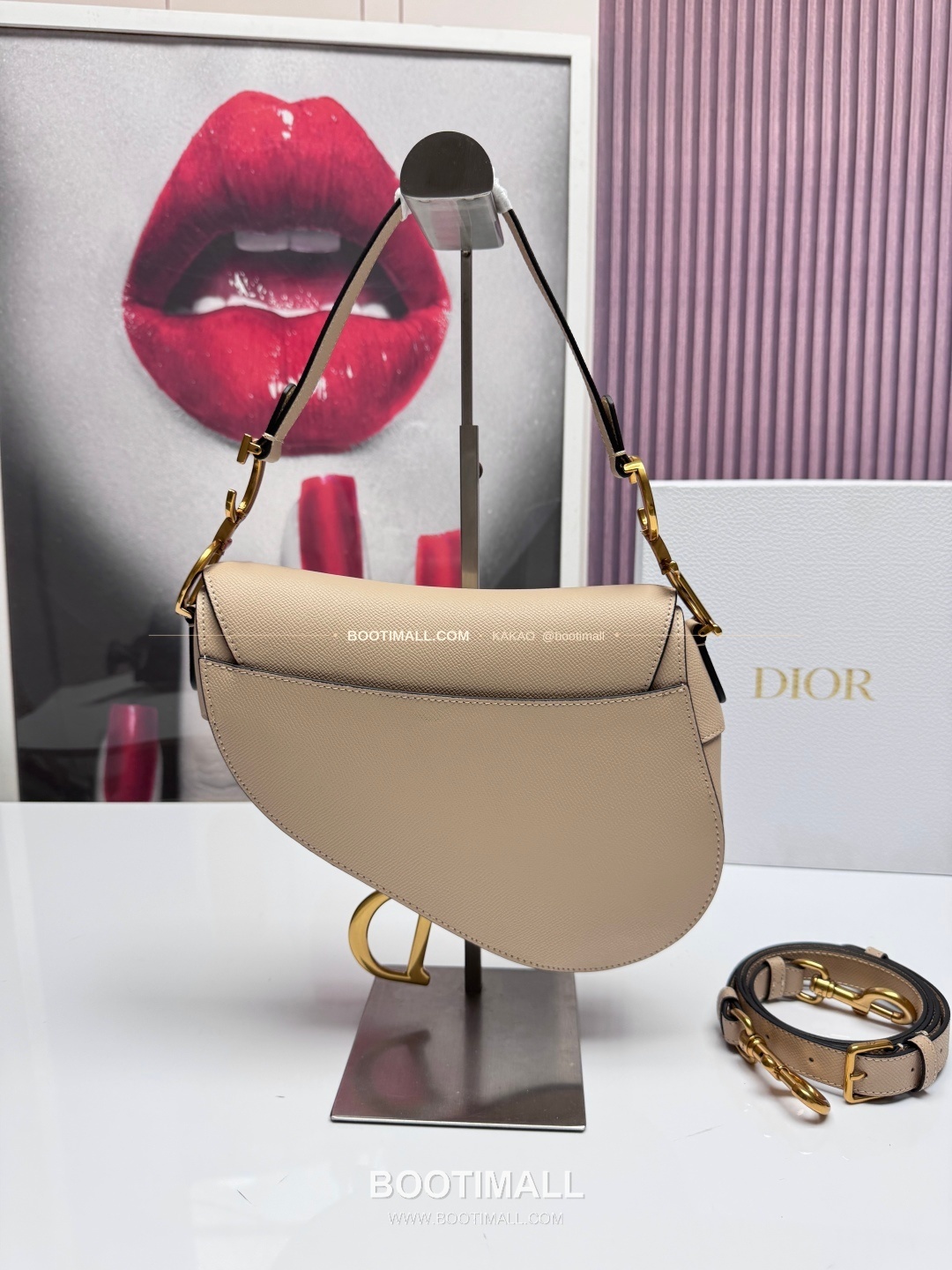 디올 새들 레더 CD로고 라지 숄더백 Dior Saddle Leather CD Logo Black Large Shoulder Bag 24cm 2